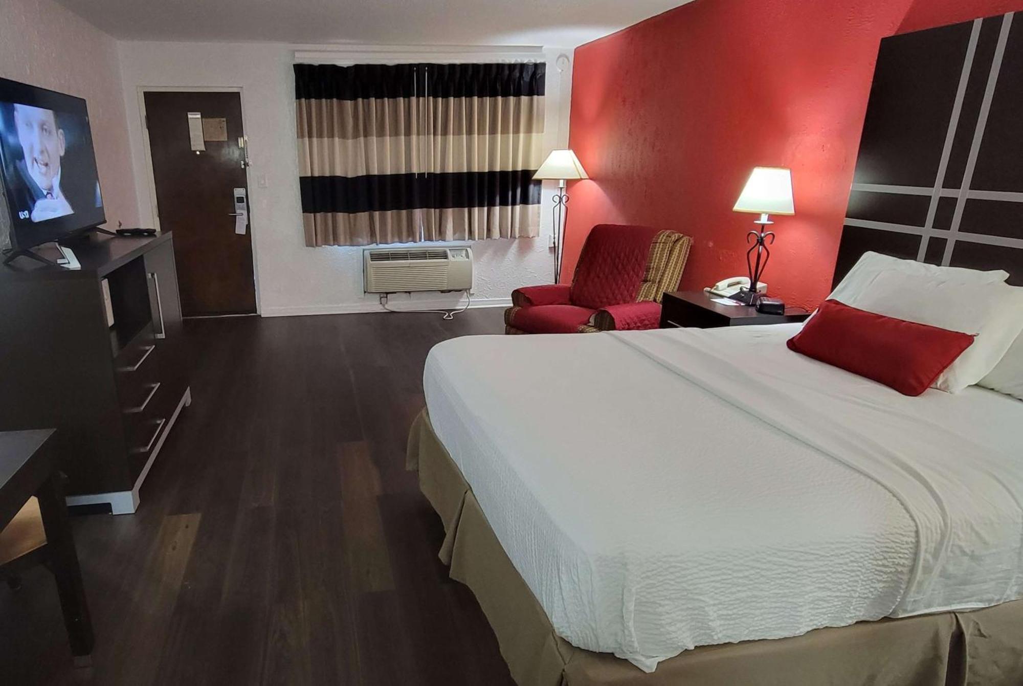 Ramada By Wyndham Mountain Home Eksteriør billede
