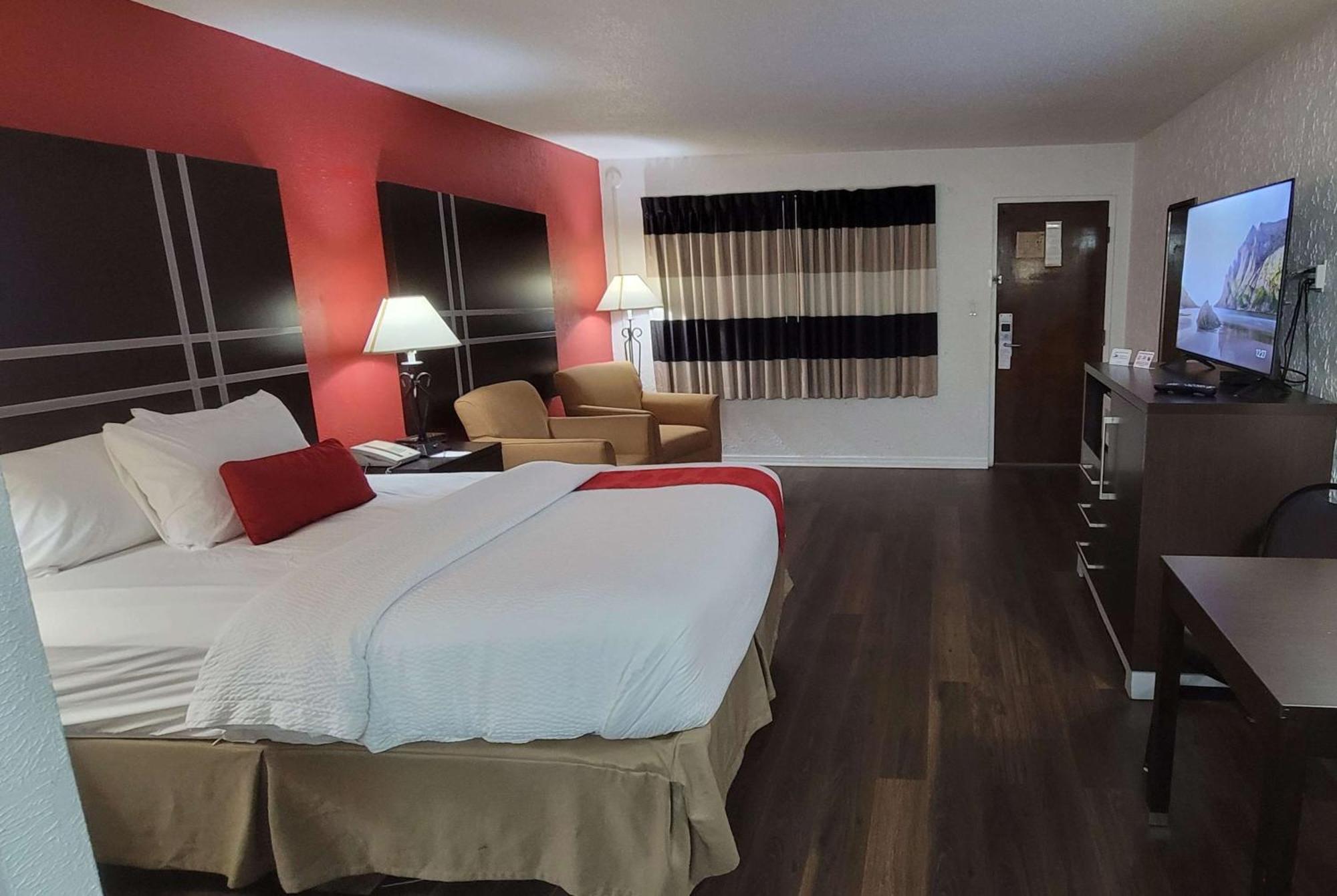 Ramada By Wyndham Mountain Home Eksteriør billede
