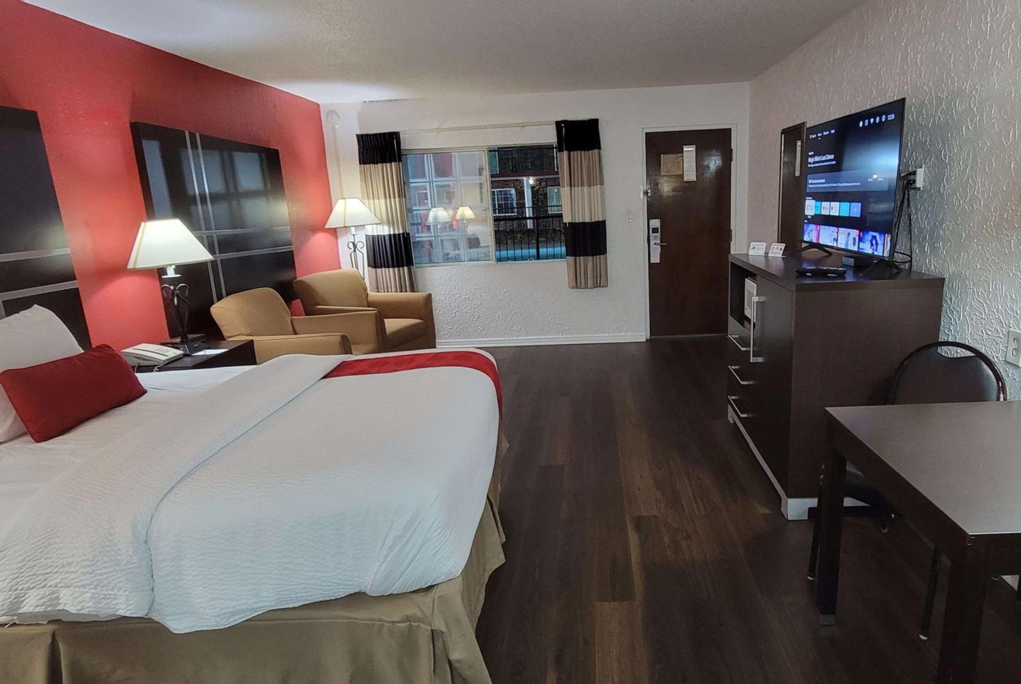 Ramada By Wyndham Mountain Home Eksteriør billede