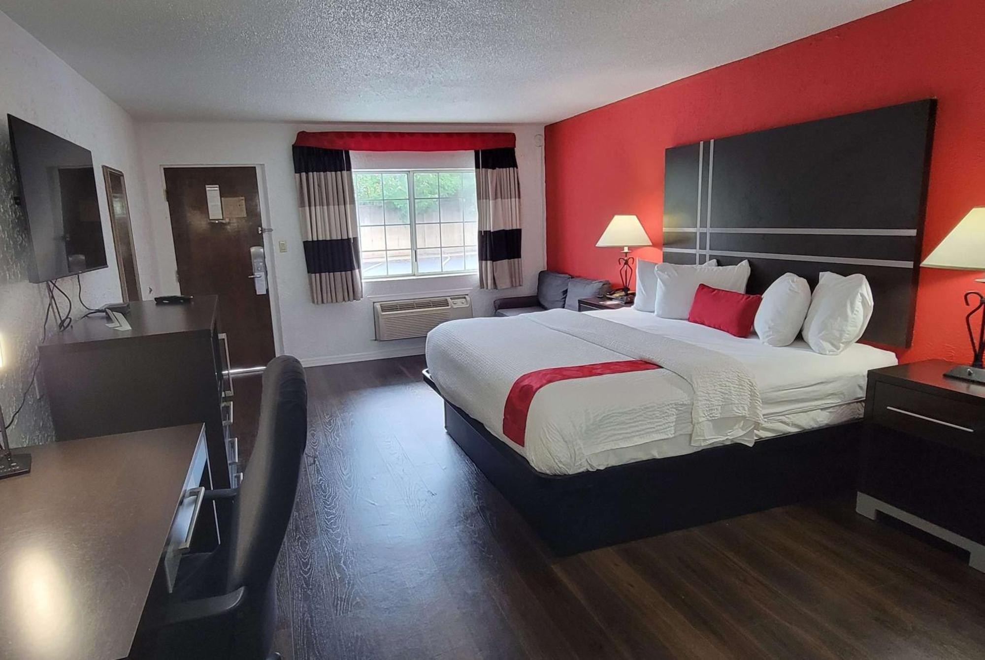 Ramada By Wyndham Mountain Home Eksteriør billede