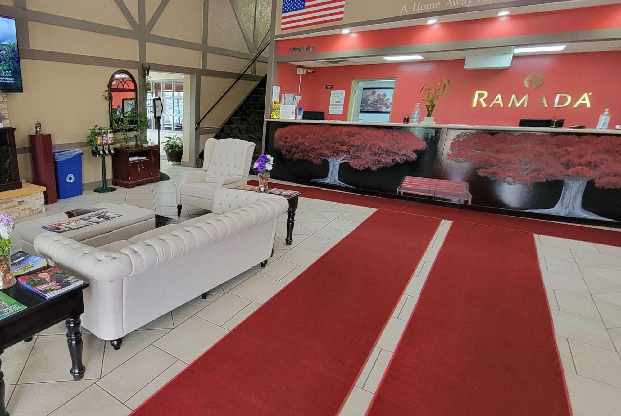 Ramada By Wyndham Mountain Home Eksteriør billede