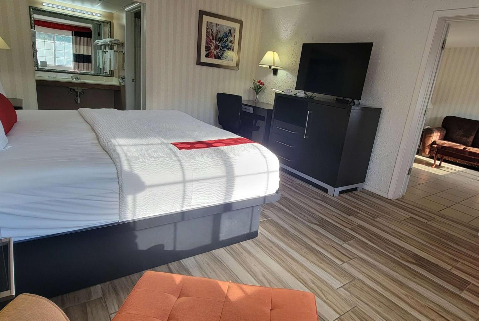 Ramada By Wyndham Mountain Home Eksteriør billede